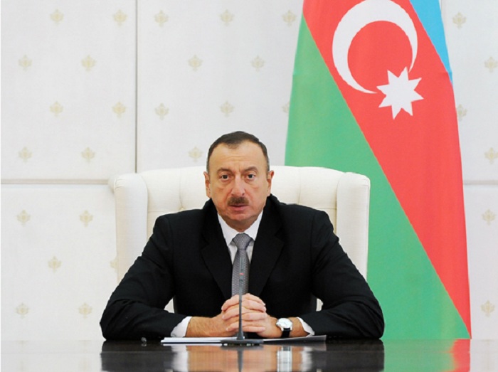 Ilham Aliyev offers condolences to Iranian president